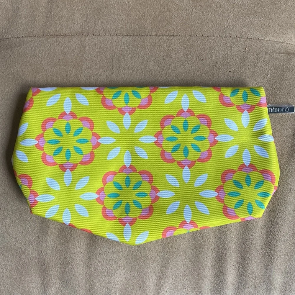 Clinique Lime Green & Teal Flower Cosmetic Makeup Travel Bag NWOT